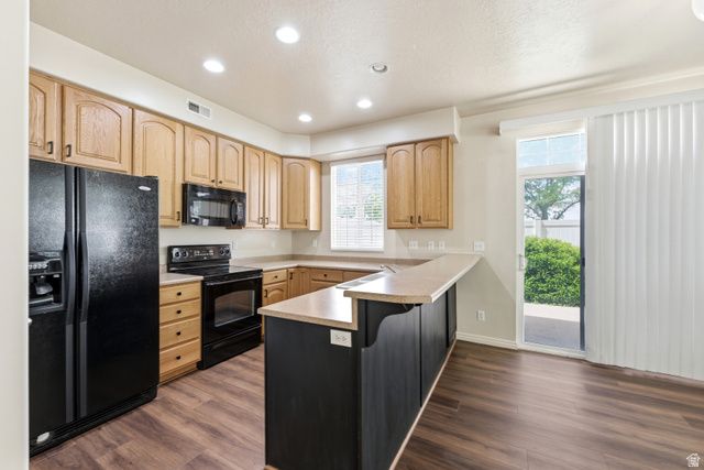 674 CANTERBURY LN, North Salt Lake, UT 84054