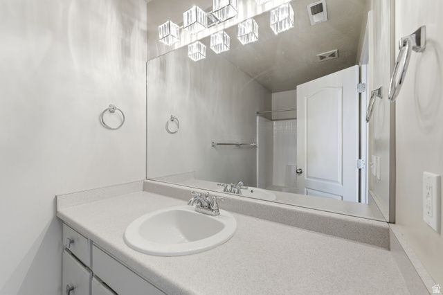 674 CANTERBURY LN, North Salt Lake, UT 84054