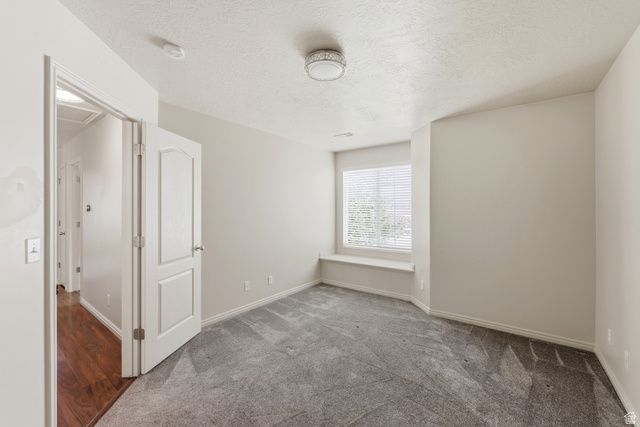 674 CANTERBURY LN, North Salt Lake, UT 84054