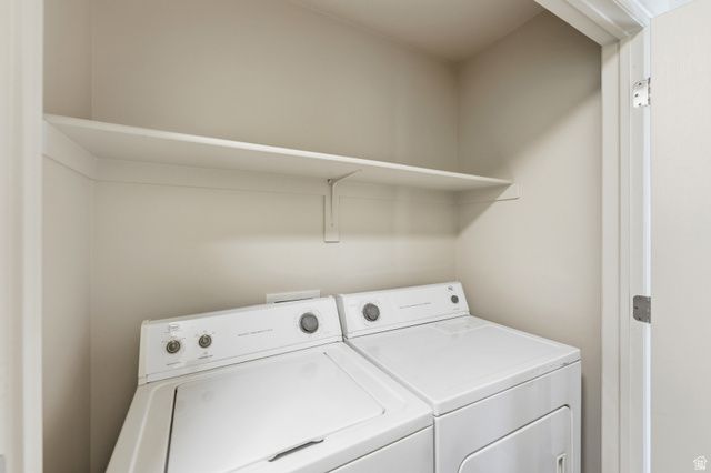 674 CANTERBURY LN, North Salt Lake, UT 84054