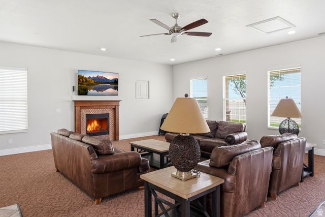 674 CANTERBURY LN, North Salt Lake, UT 84054