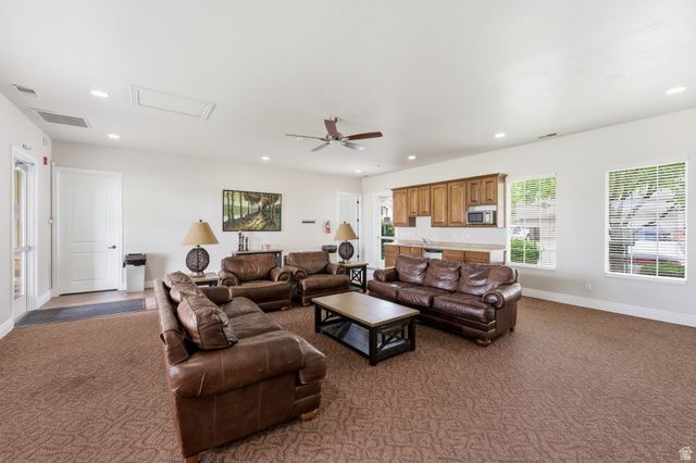674 CANTERBURY LN, North Salt Lake, UT 84054