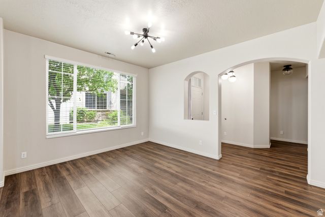 674 CANTERBURY LN, North Salt Lake, UT 84054