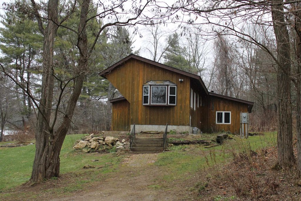 634 Stevens Road, Pittsford, VT 05763