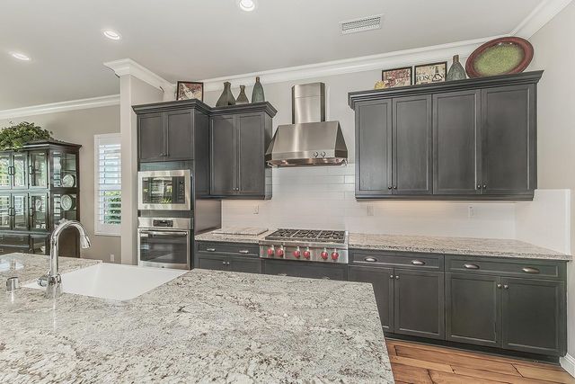 3160 Salem Avenue, Clovis, CA 93619