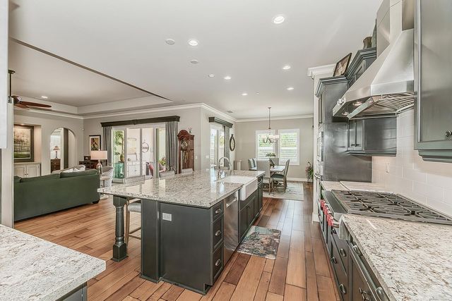 3160 Salem Avenue, Clovis, CA 93619