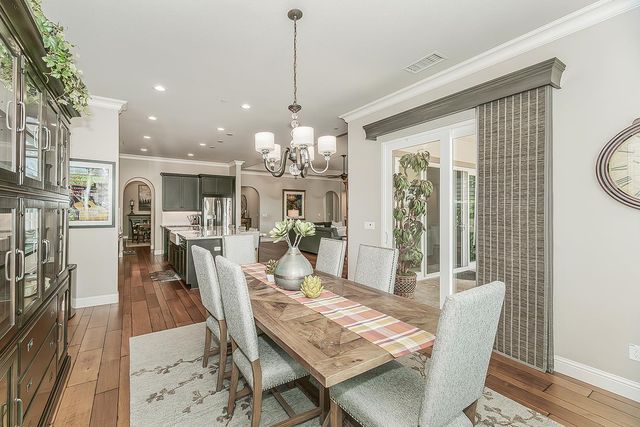 3160 Salem Avenue, Clovis, CA 93619