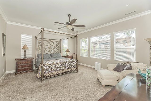 3160 Salem Avenue, Clovis, CA 93619