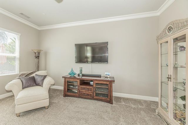 3160 Salem Avenue, Clovis, CA 93619