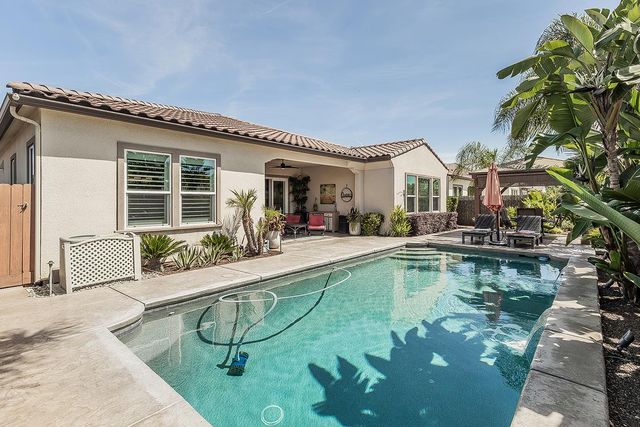 3160 Salem Avenue, Clovis, CA 93619