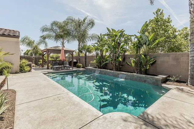 3160 Salem Avenue, Clovis, CA 93619