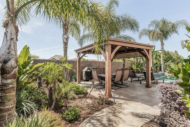 3160 Salem Avenue, Clovis, CA 93619
