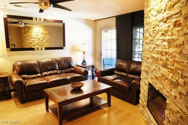 2200 South Fort Apache Road 2032, Las Vegas, NV 89117