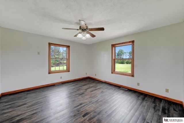 8700 W Waverly Road, Malcolm, NE 68402