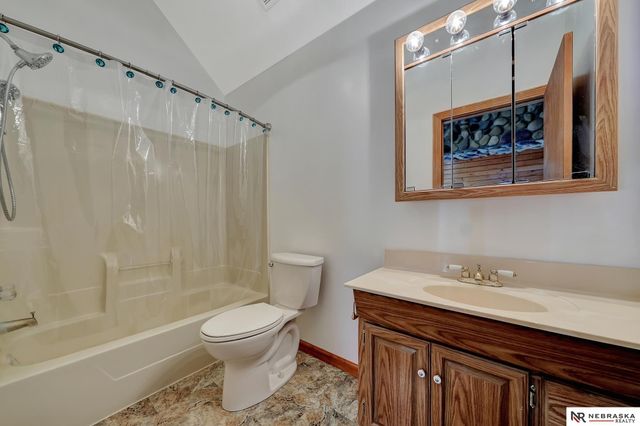 8700 W Waverly Road, Malcolm, NE 68402