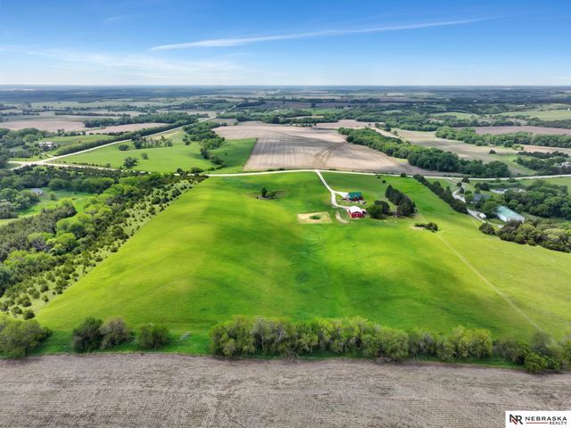 8700 W Waverly Road, Malcolm, NE 68402