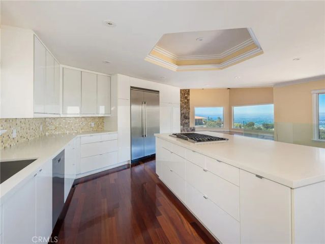 3311 Crownview Drive, Rancho Palos Verdes, CA 90275