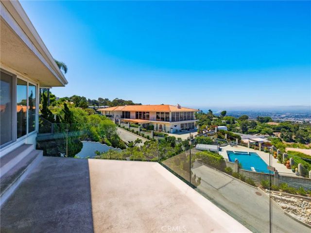 3311 Crownview Drive, Rancho Palos Verdes, CA 90275