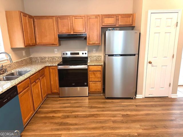 11326 Kayla Drive, Hampton, GA 30228