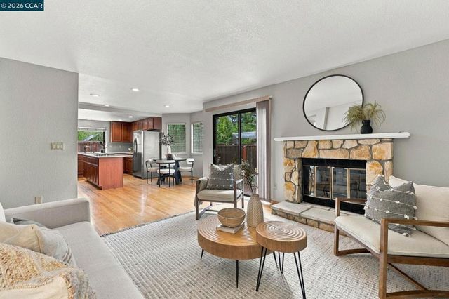 135 Camden Ct., San Ramon, CA 94582