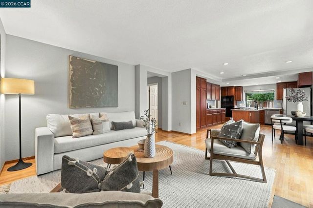 135 Camden Ct., San Ramon, CA 94582