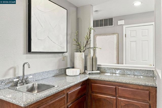135 Camden Ct., San Ramon, CA 94582