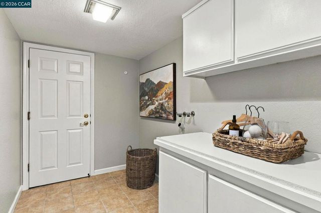 135 Camden Ct., San Ramon, CA 94582