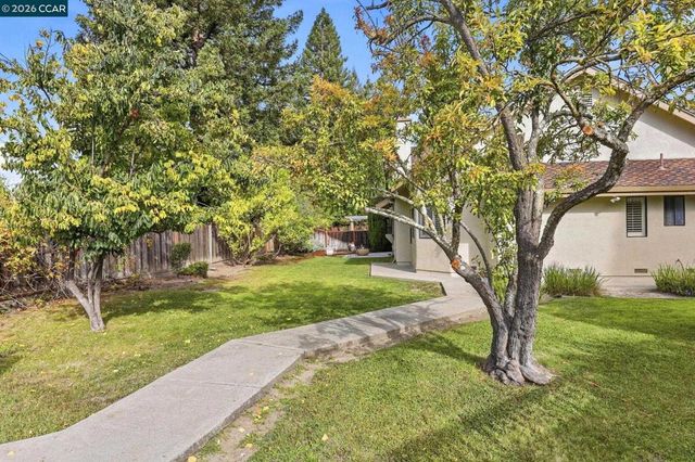135 Camden Ct., San Ramon, CA 94582