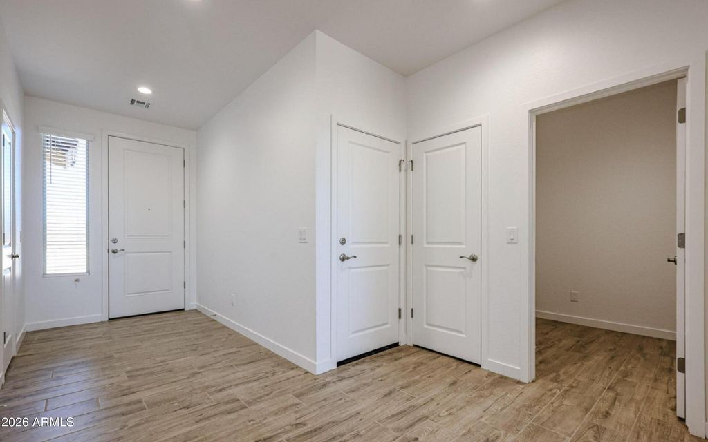 1016 E ARROYO Road, Phoenix, AZ 85086 — photo 3