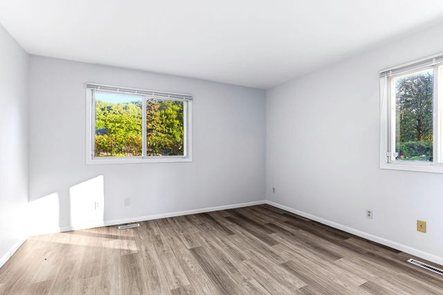 2310 Benson Avenue H, Saint Paul, MN 55116