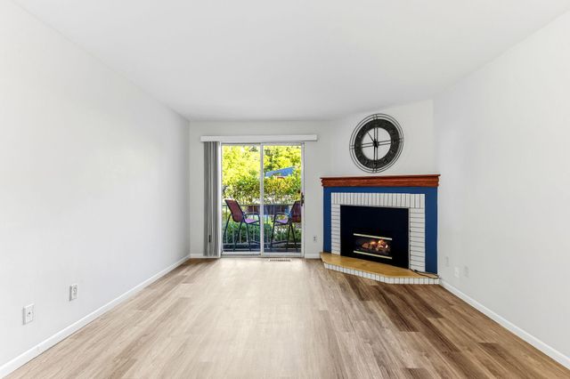 2310 Benson Avenue H, Saint Paul, MN 55116
