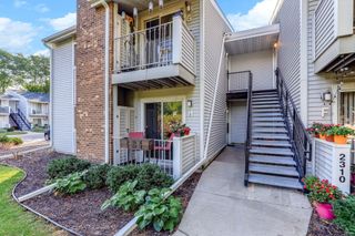 2310 Benson Avenue H, Saint Paul, MN 55116