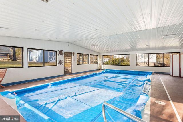 857 HANCOCK DR, Gettysburg, PA 17325