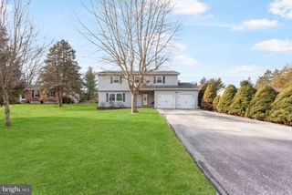 857 HANCOCK DR, Gettysburg, PA 17325