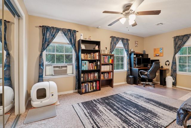 2204 S Oswego Place, Tulsa, OK 74114