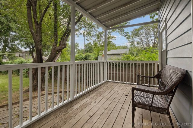 2204 S Oswego Place, Tulsa, OK 74114