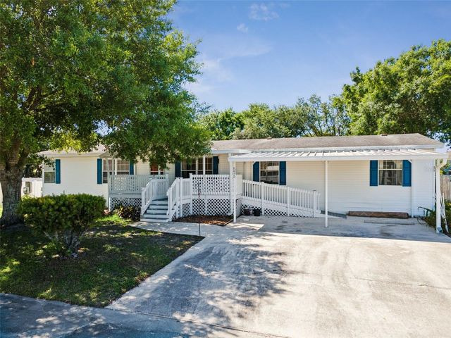 575 LINDSEY DRIVE, Lakeland, FL 33809