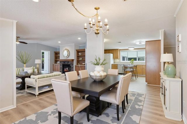 575 LINDSEY DRIVE, Lakeland, FL 33809