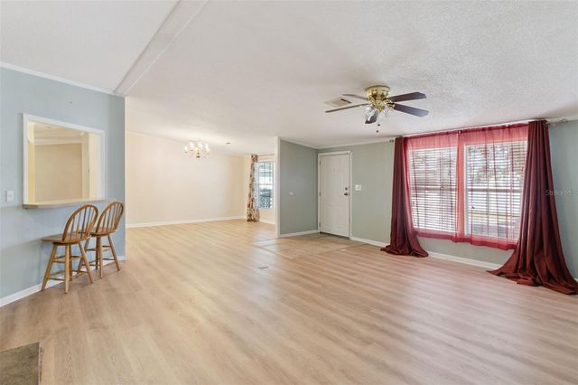 575 LINDSEY DRIVE, Lakeland, FL 33809