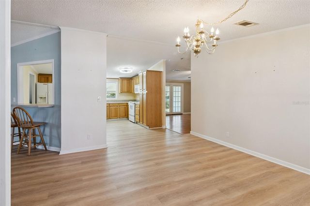 575 LINDSEY DRIVE, Lakeland, FL 33809