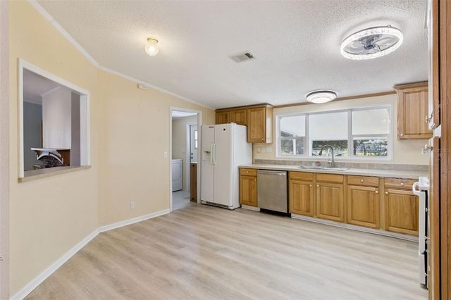 575 LINDSEY DRIVE, Lakeland, FL 33809