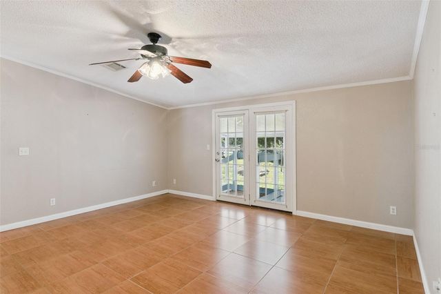 575 LINDSEY DRIVE, Lakeland, FL 33809