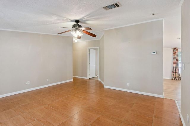 575 LINDSEY DRIVE, Lakeland, FL 33809