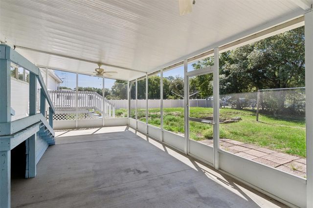 575 LINDSEY DRIVE, Lakeland, FL 33809