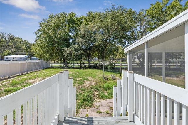 575 LINDSEY DRIVE, Lakeland, FL 33809