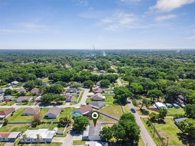 575 LINDSEY DRIVE, Lakeland, FL 33809