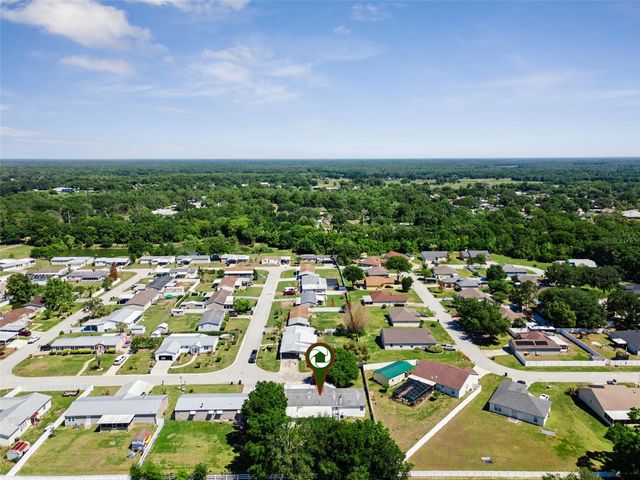 575 LINDSEY DRIVE, Lakeland, FL 33809