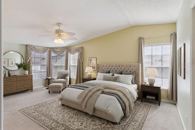 575 LINDSEY DRIVE, Lakeland, FL 33809