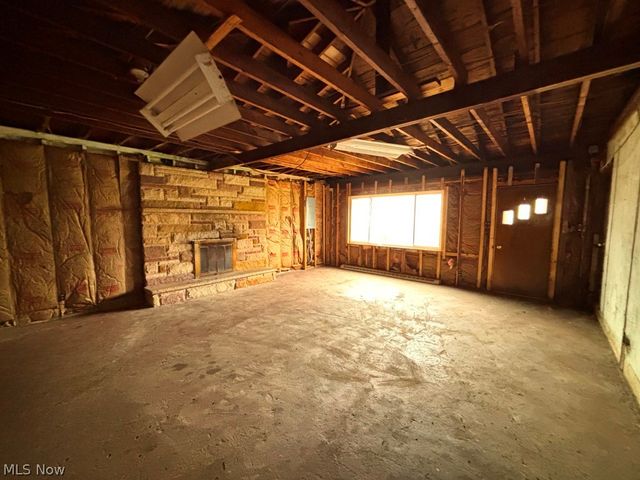 4672 Veterans Boulevard, New Cumberland, WV 26047