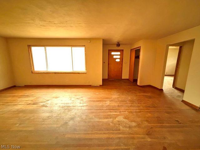 4672 Veterans Boulevard, New Cumberland, WV 26047